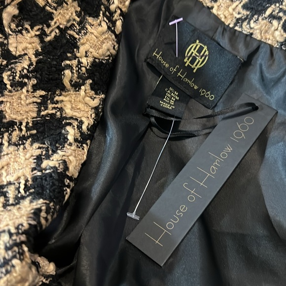 NWT House of Harlow 1960 Houndstooth Double Breasted Crop Tweed Blazer Jacket - Picture 9 of 9